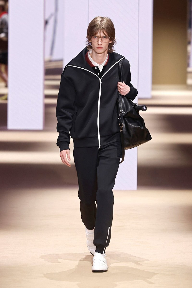 Look 39