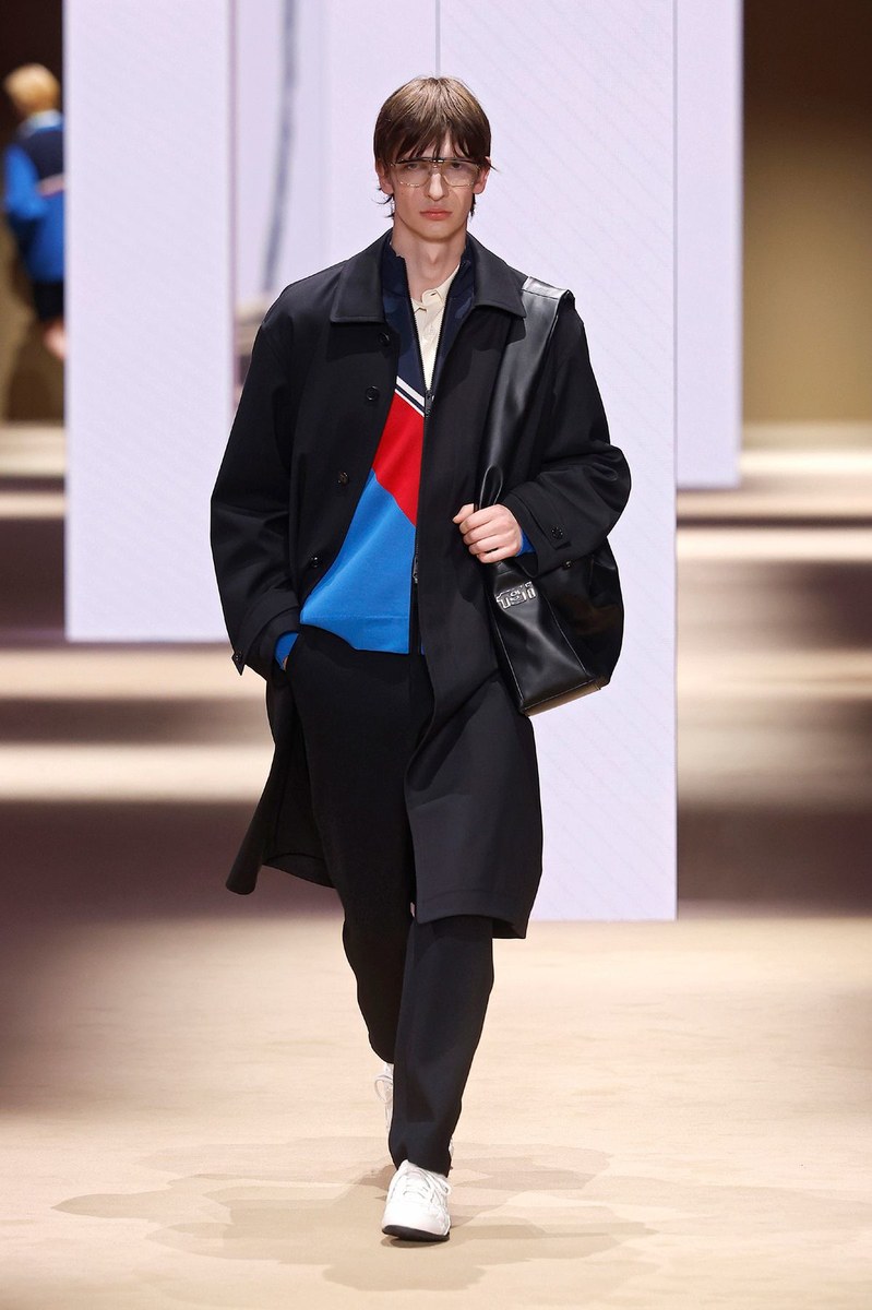 Look 44