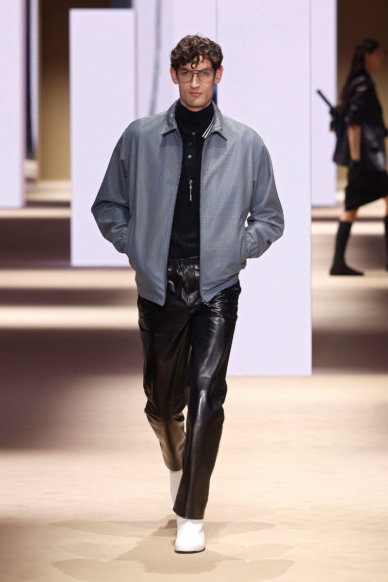 Look 46