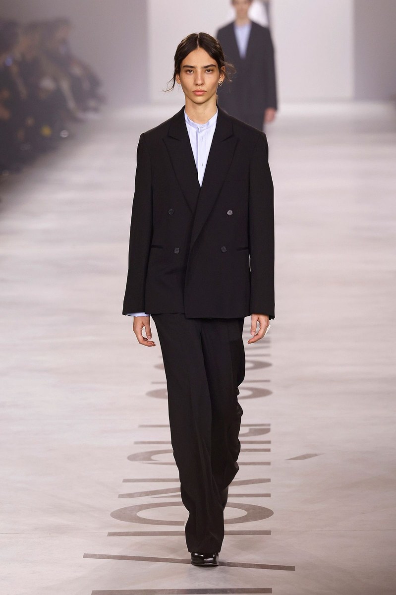 Look 2