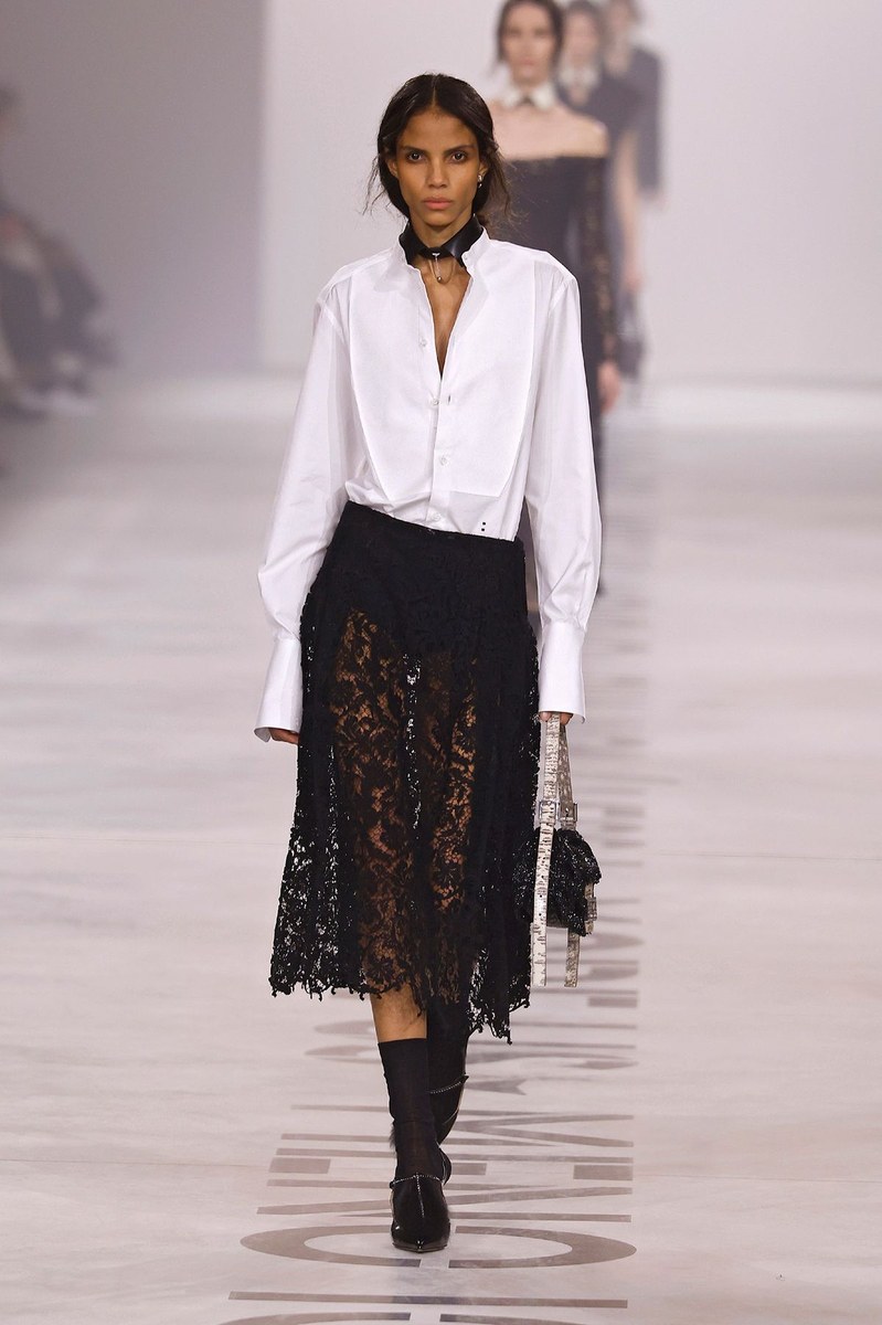 Look 4