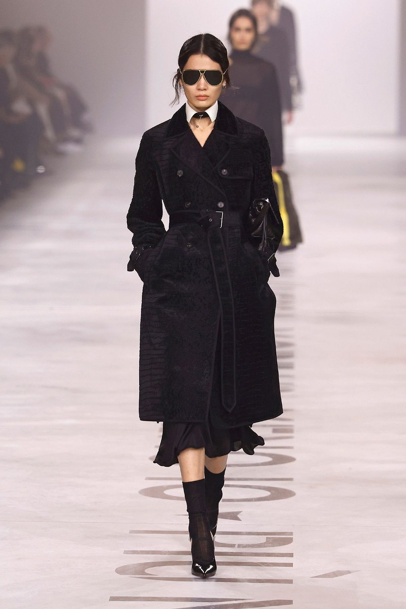 Look 13