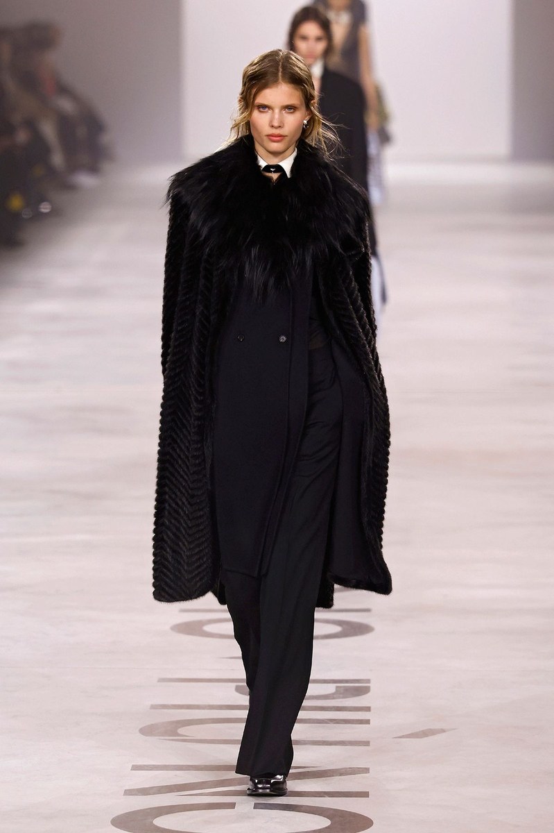 Look 23