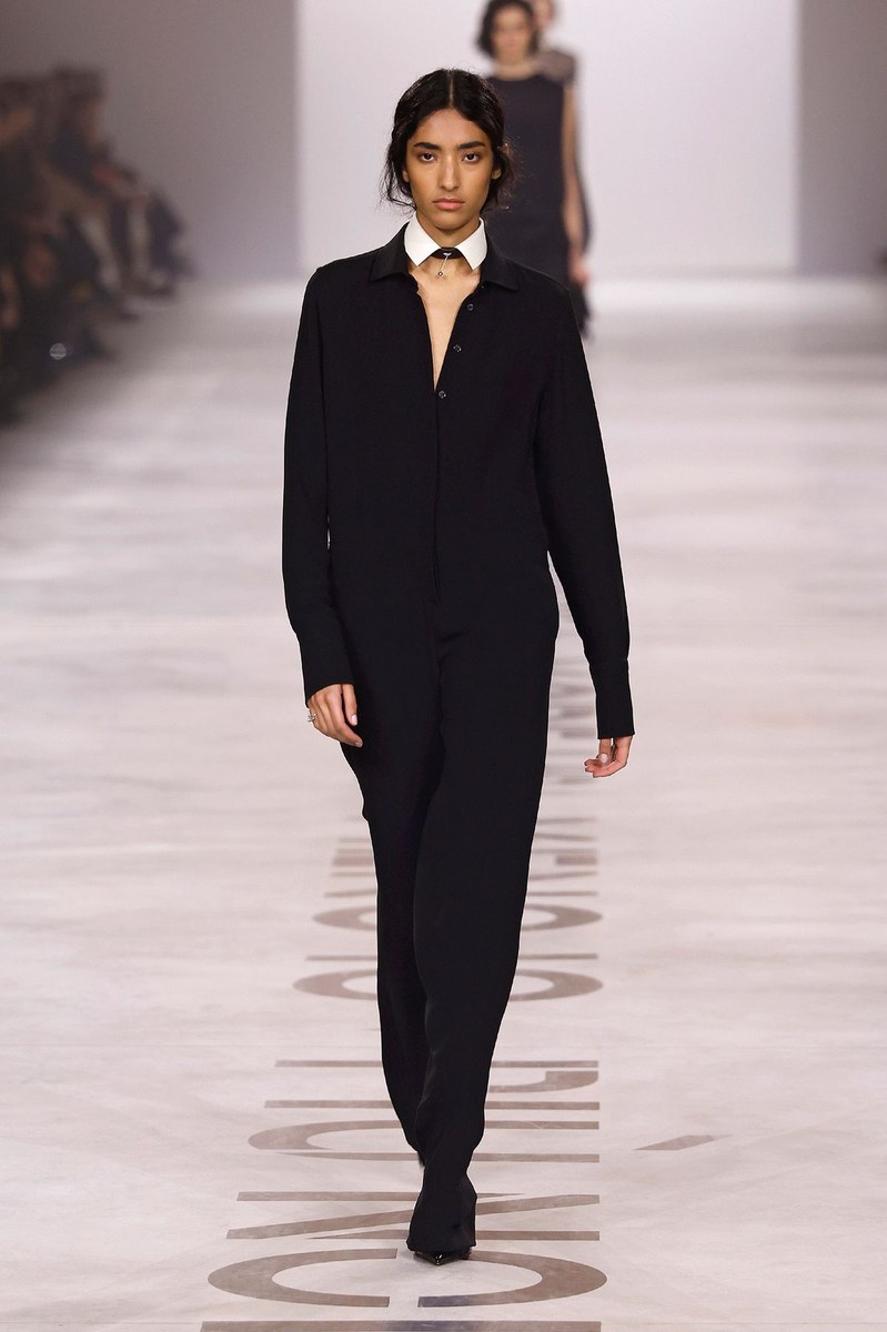 Look 32