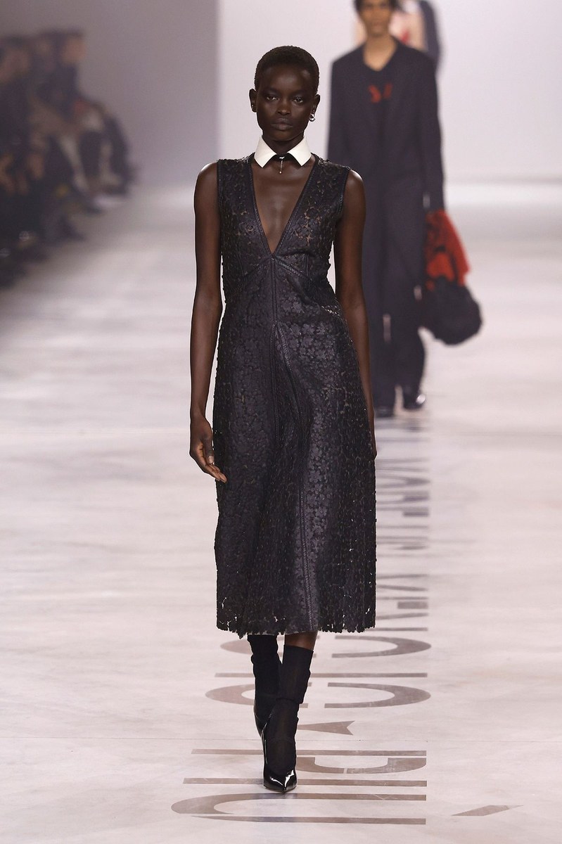 Look 60