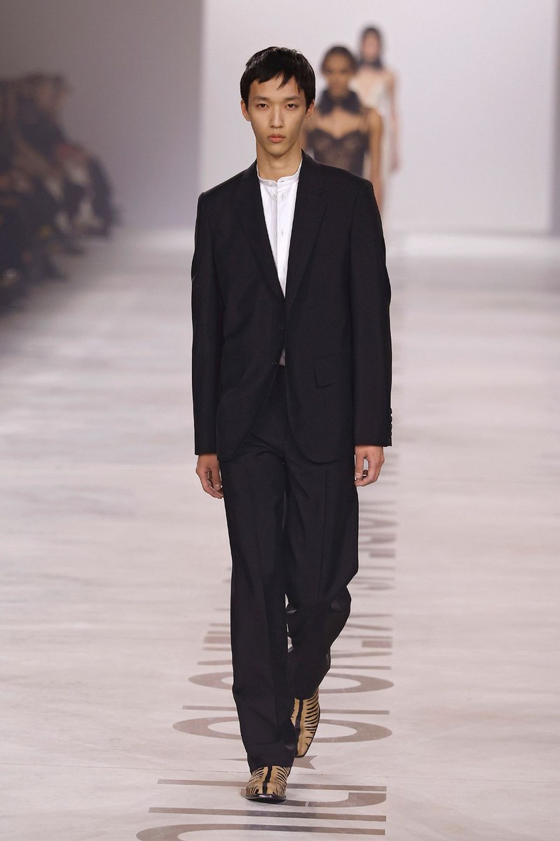 Look 74