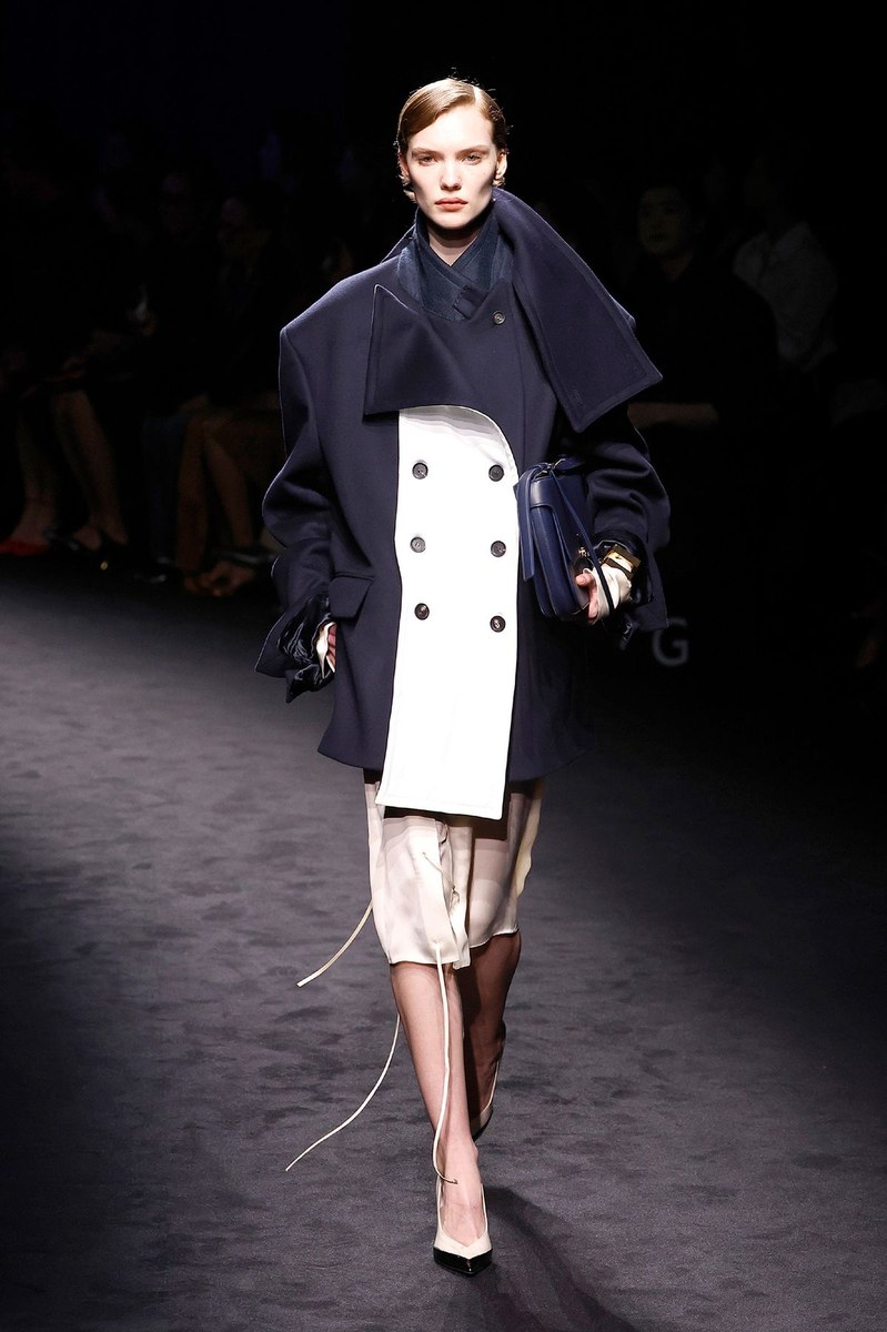 Ferragamo FW26 Women Looks Report