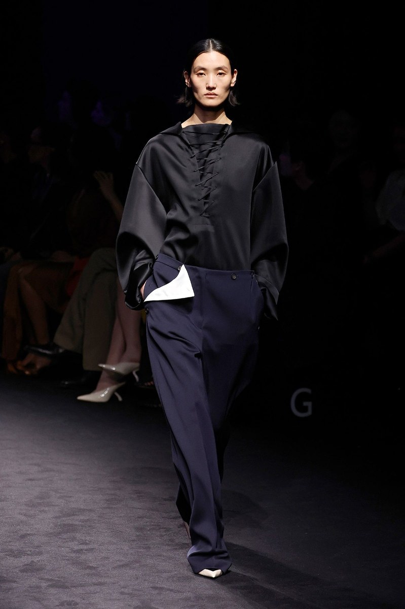 Look 2