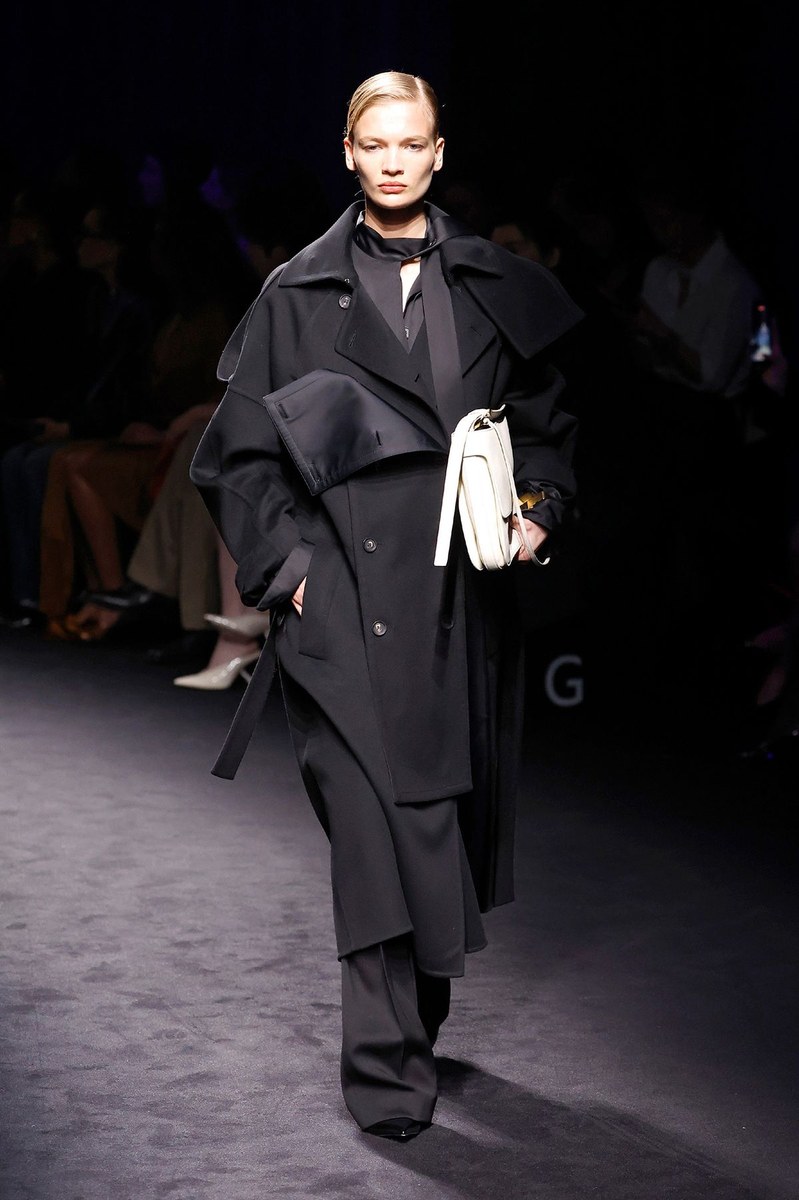 Look 13