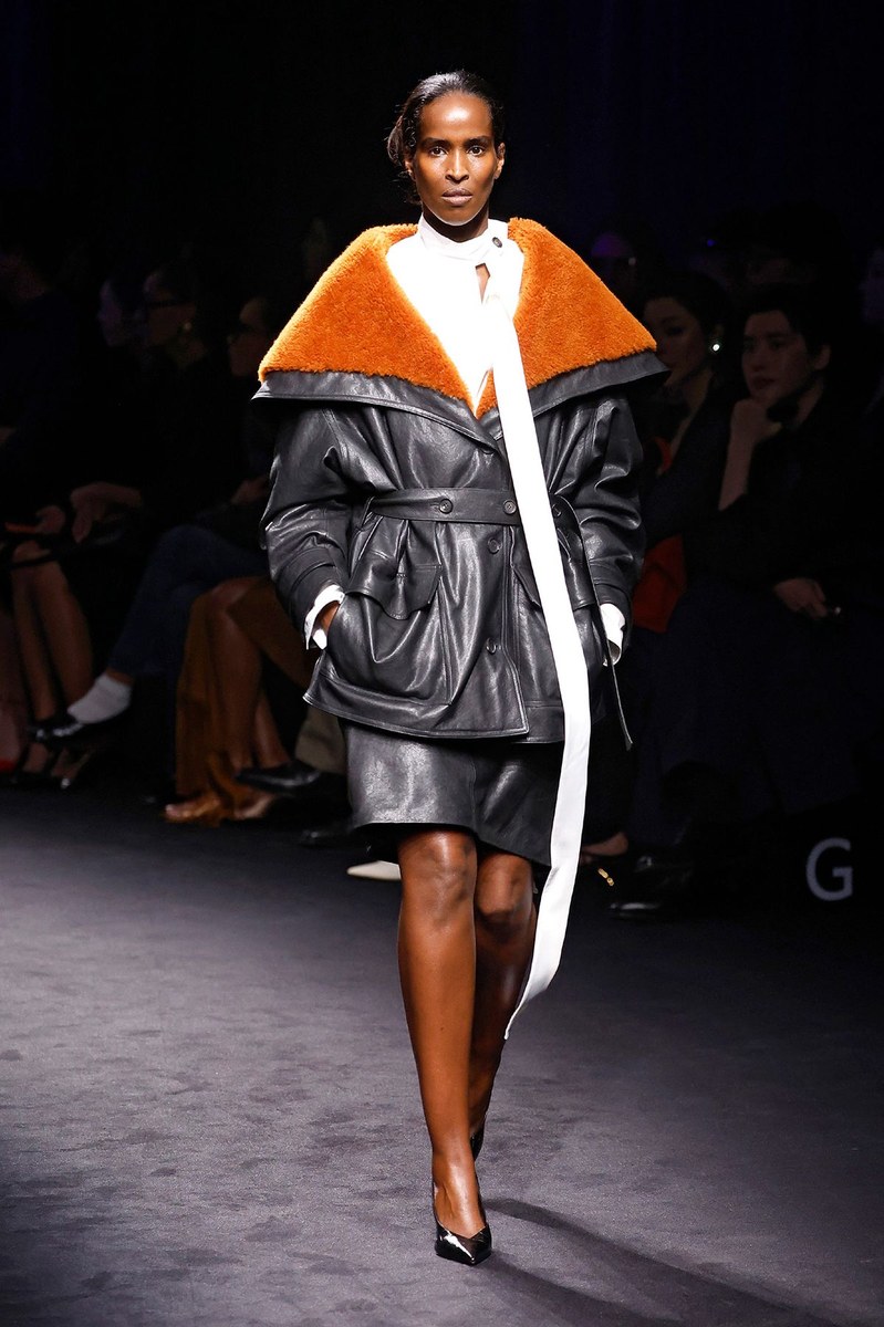 Look 33