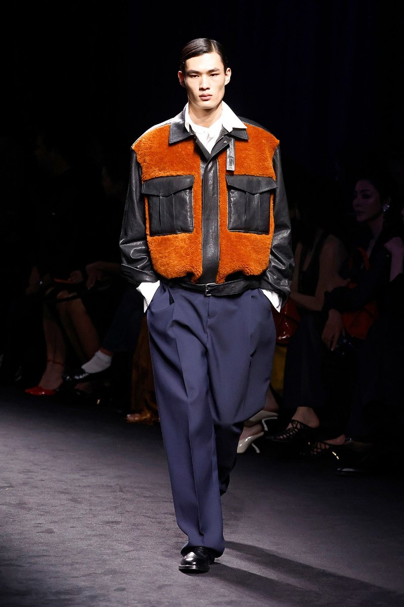Look 35