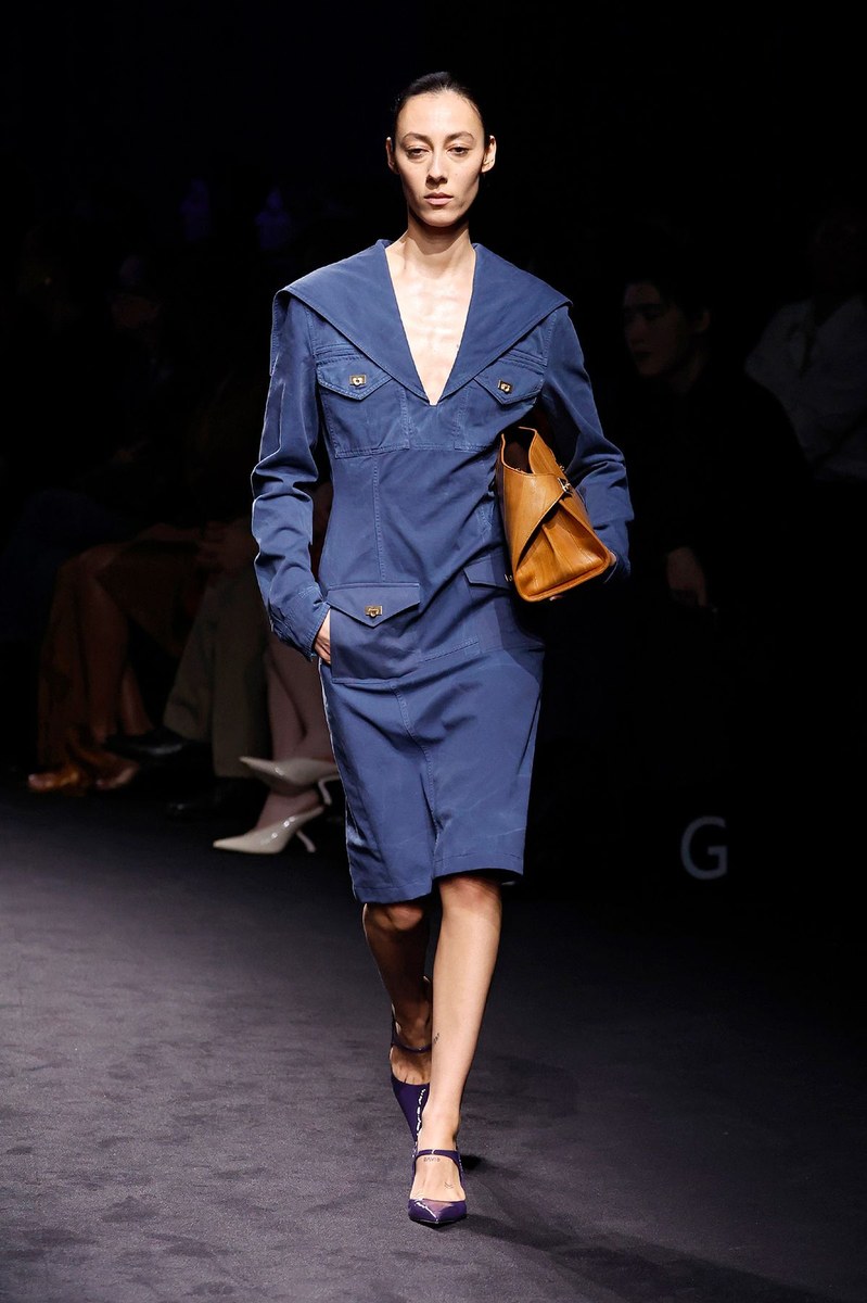 Look 38
