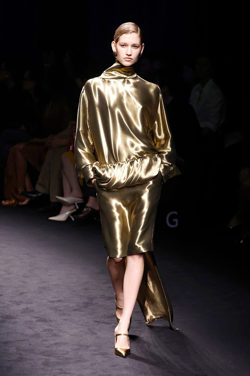 Look 49