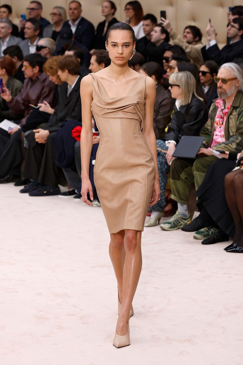 Look 5