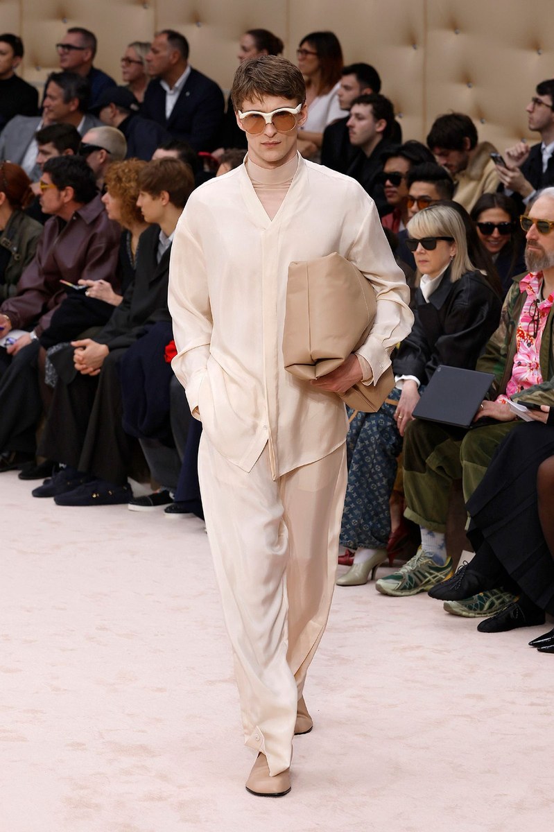 Look 8