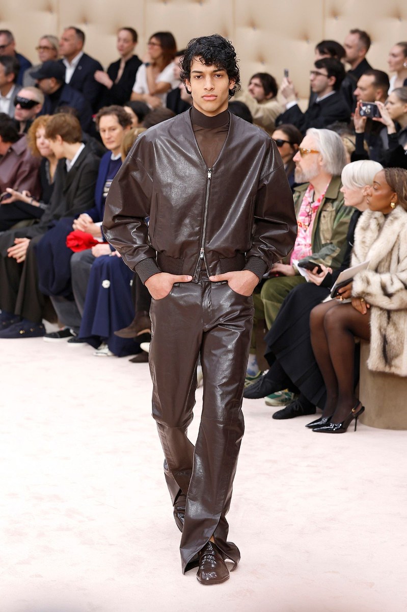 Look 28