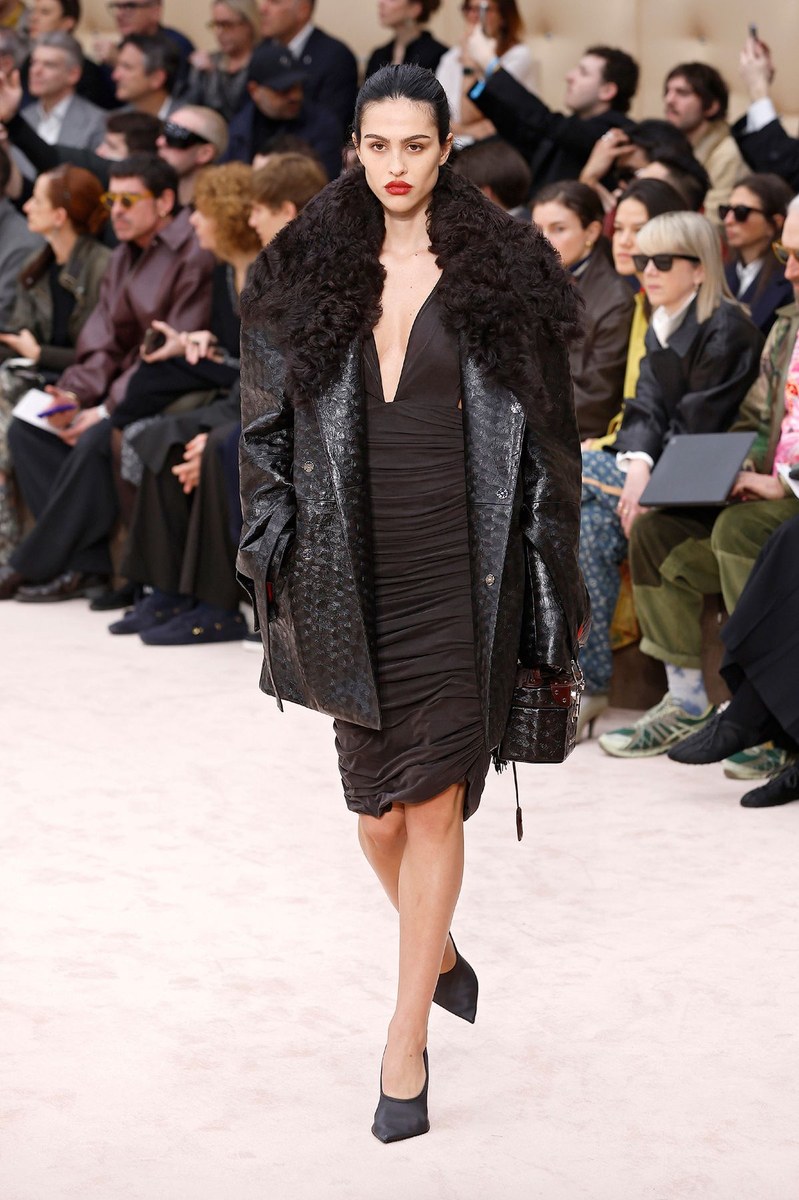Look 34