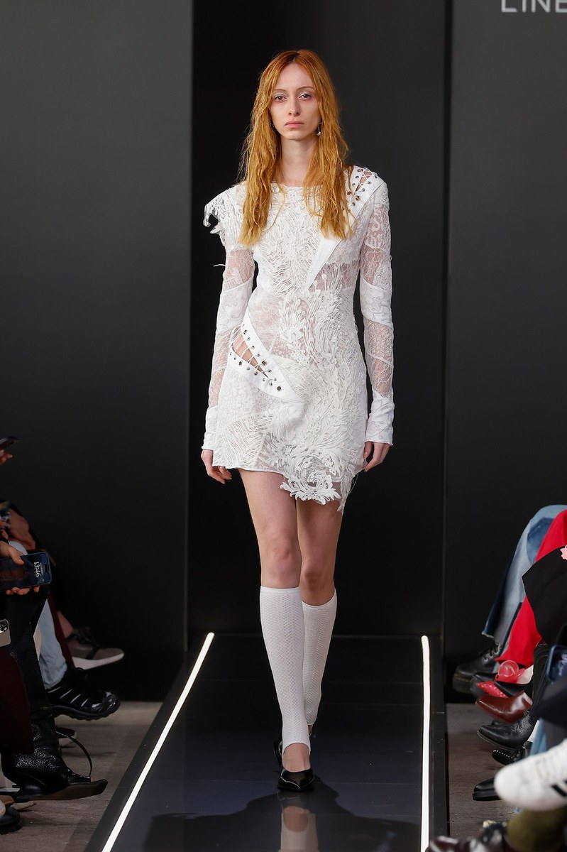 Look 9
