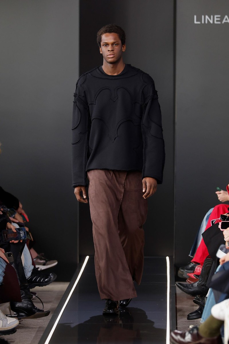 Look 14