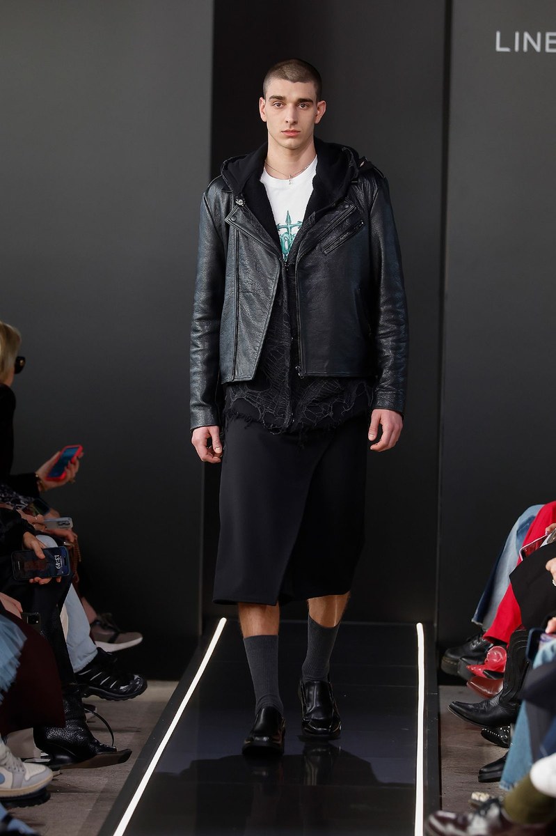Look 19