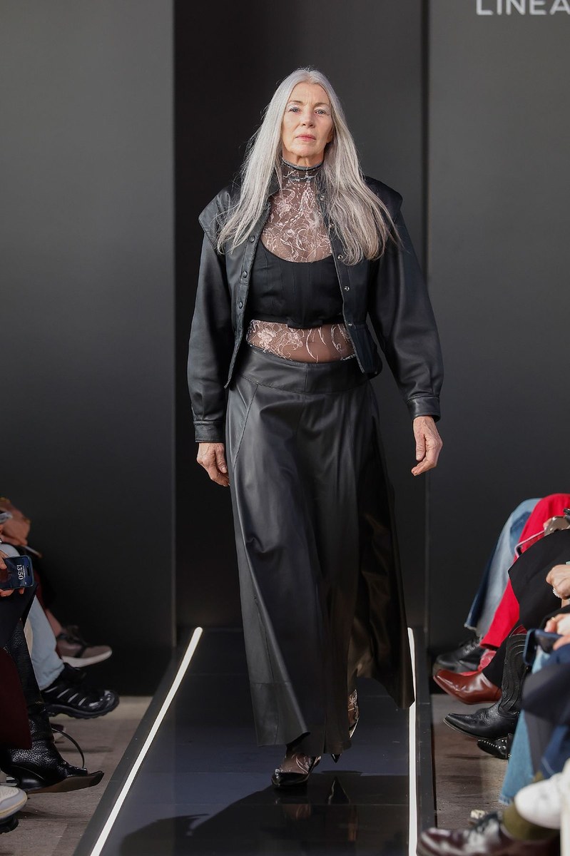 Look 20