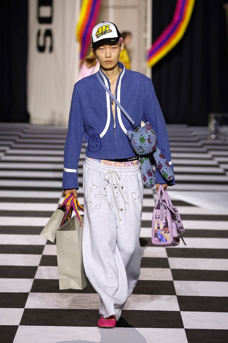 Look 13