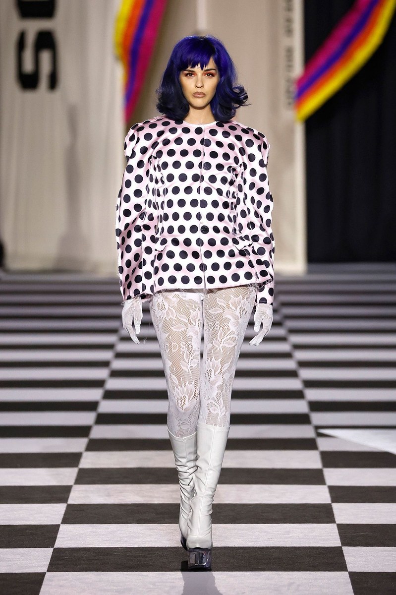 Look 31