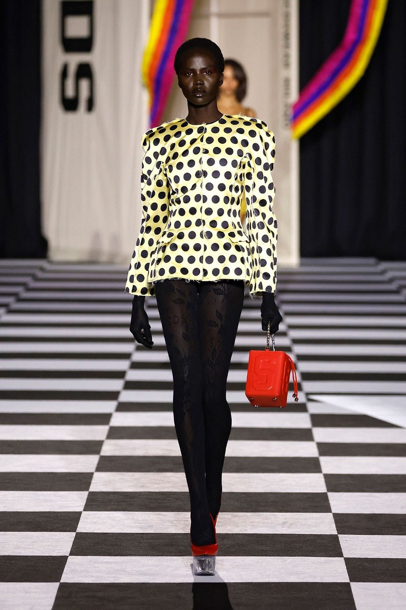 Look 33