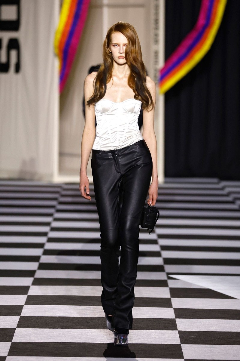 Look 45