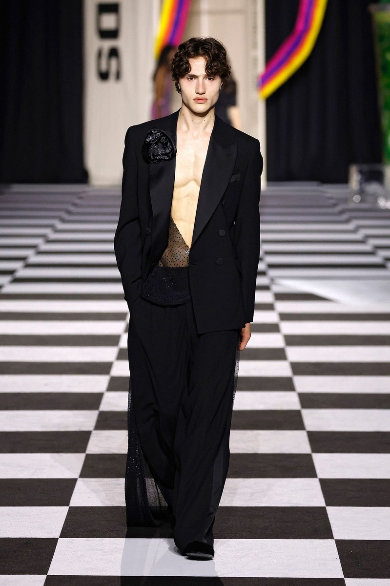 Look 47