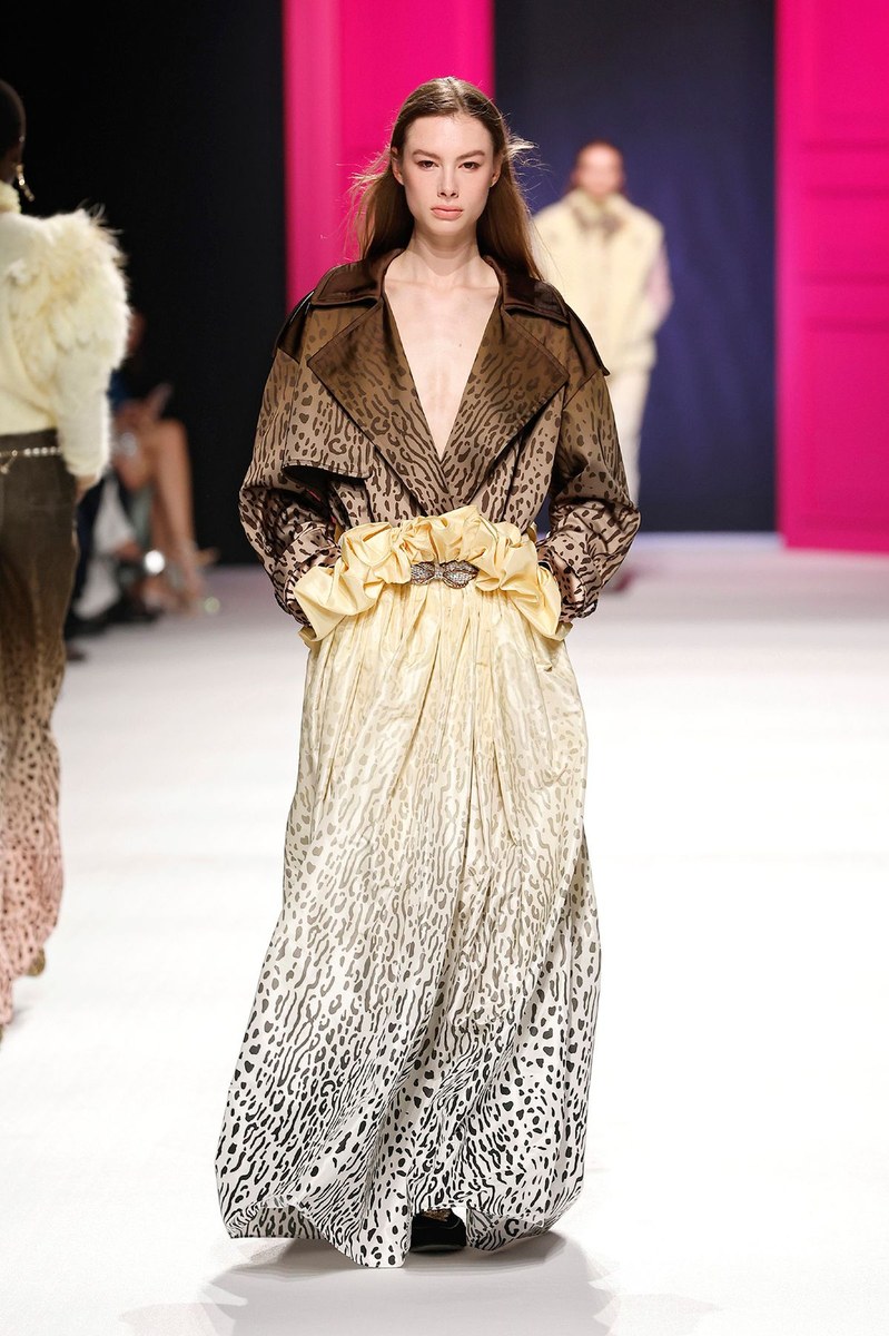 Look 13