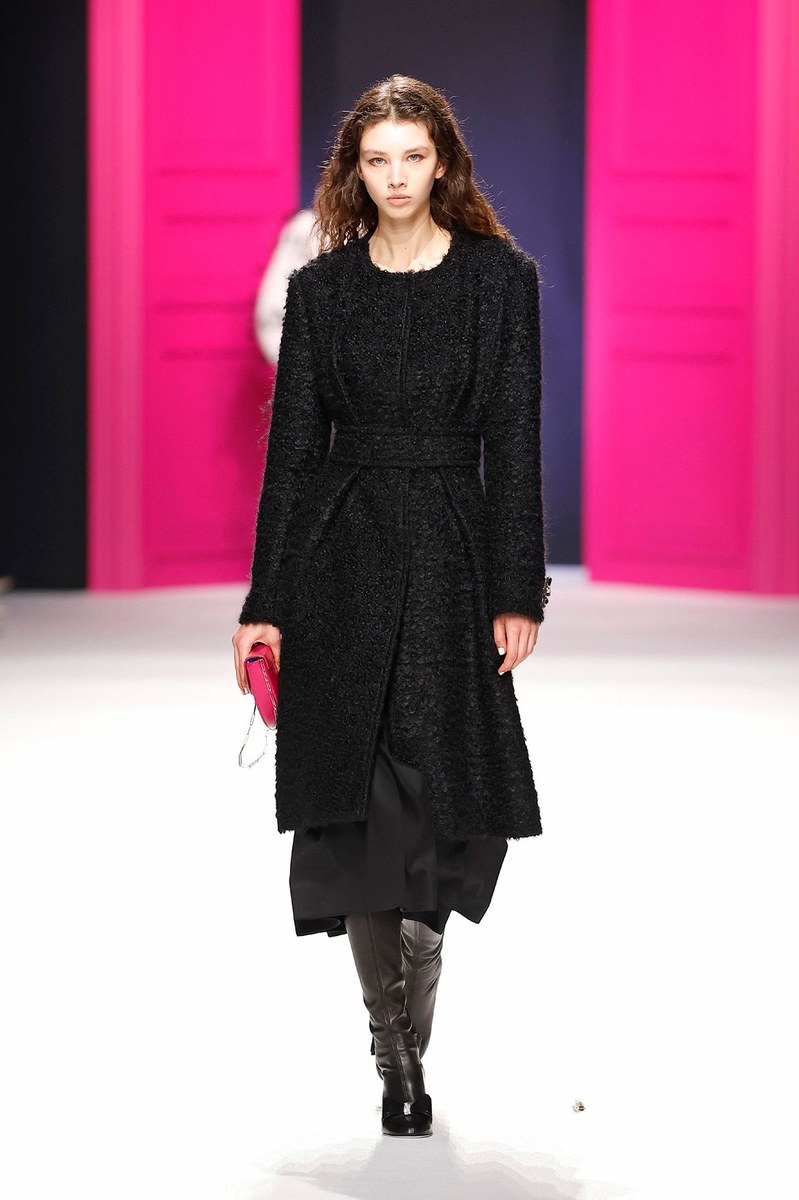 Look 30