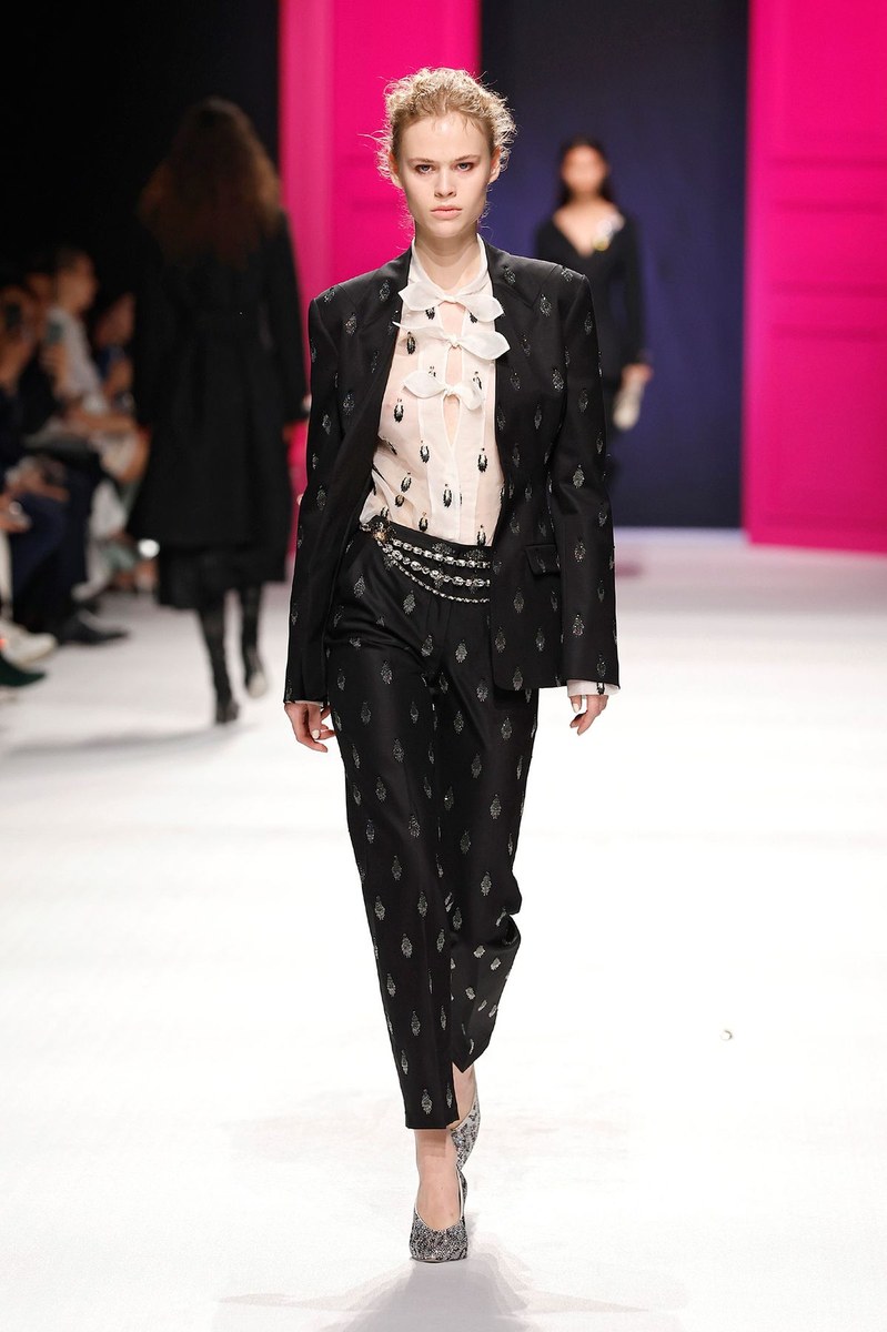 Look 31