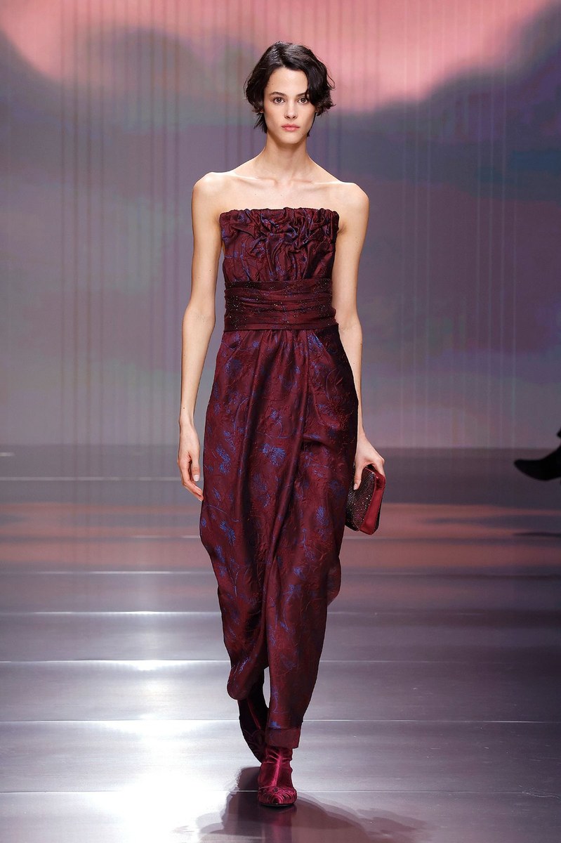Look 50