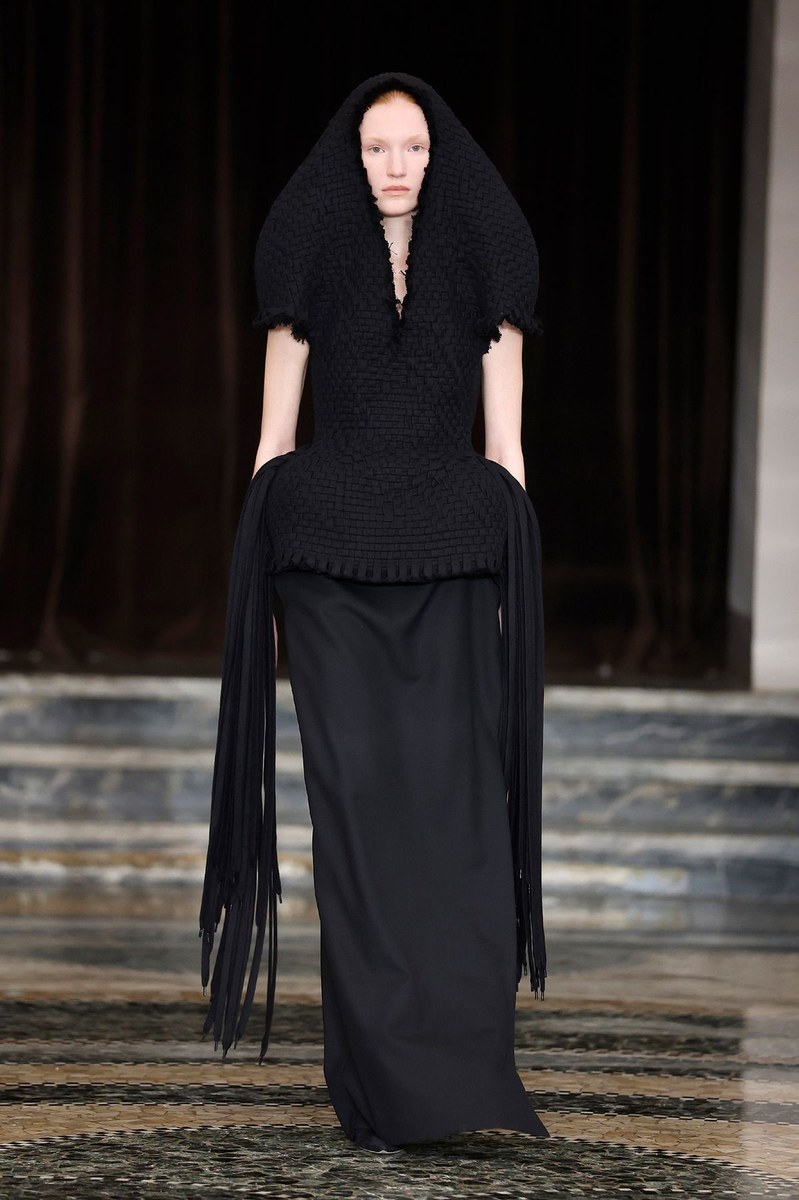 Look 9