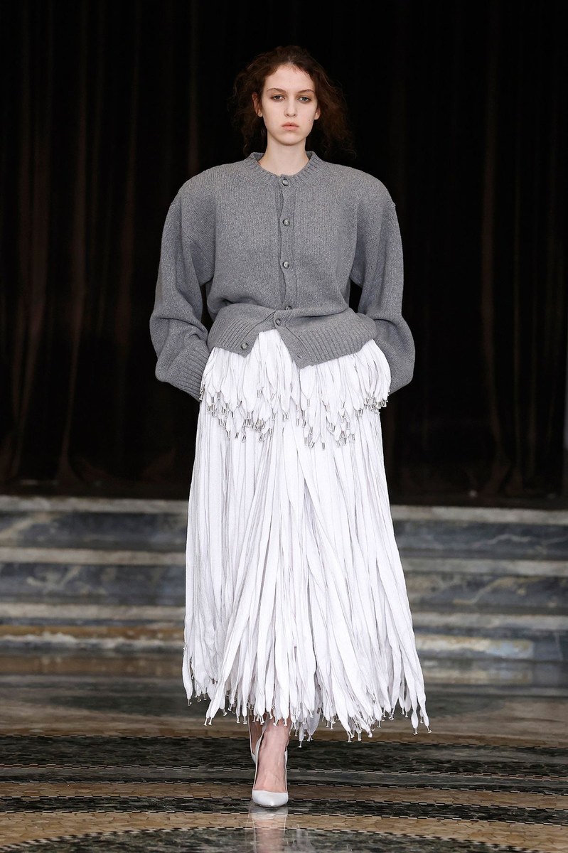 Look 19