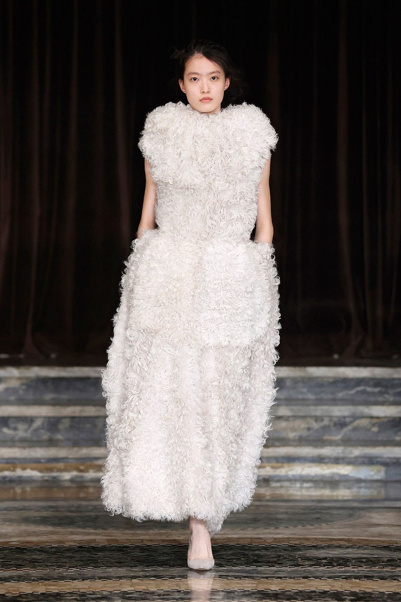 Look 25