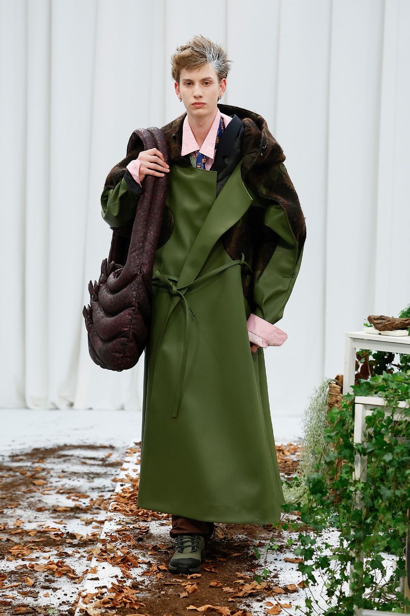 Look 2