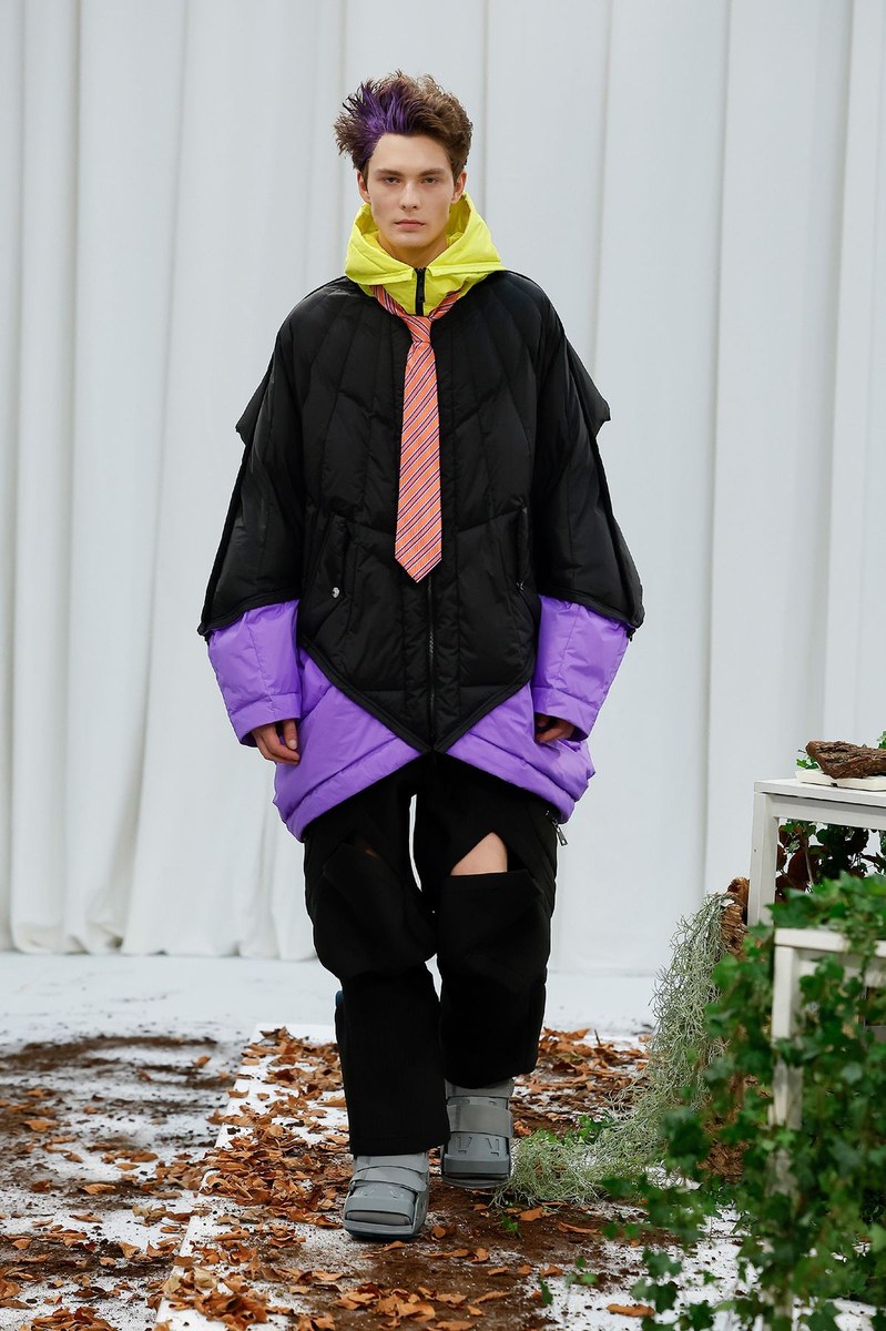 Look 7