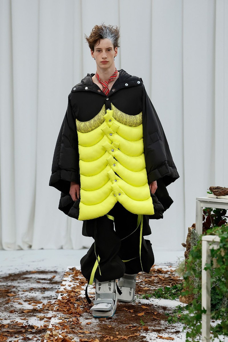 Look 17