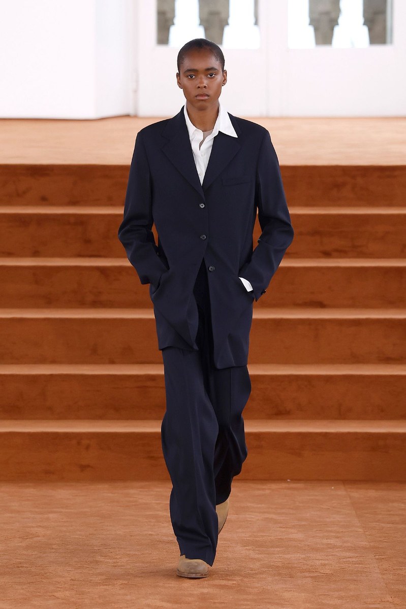 Jil Sander FW26 Women Looks Report