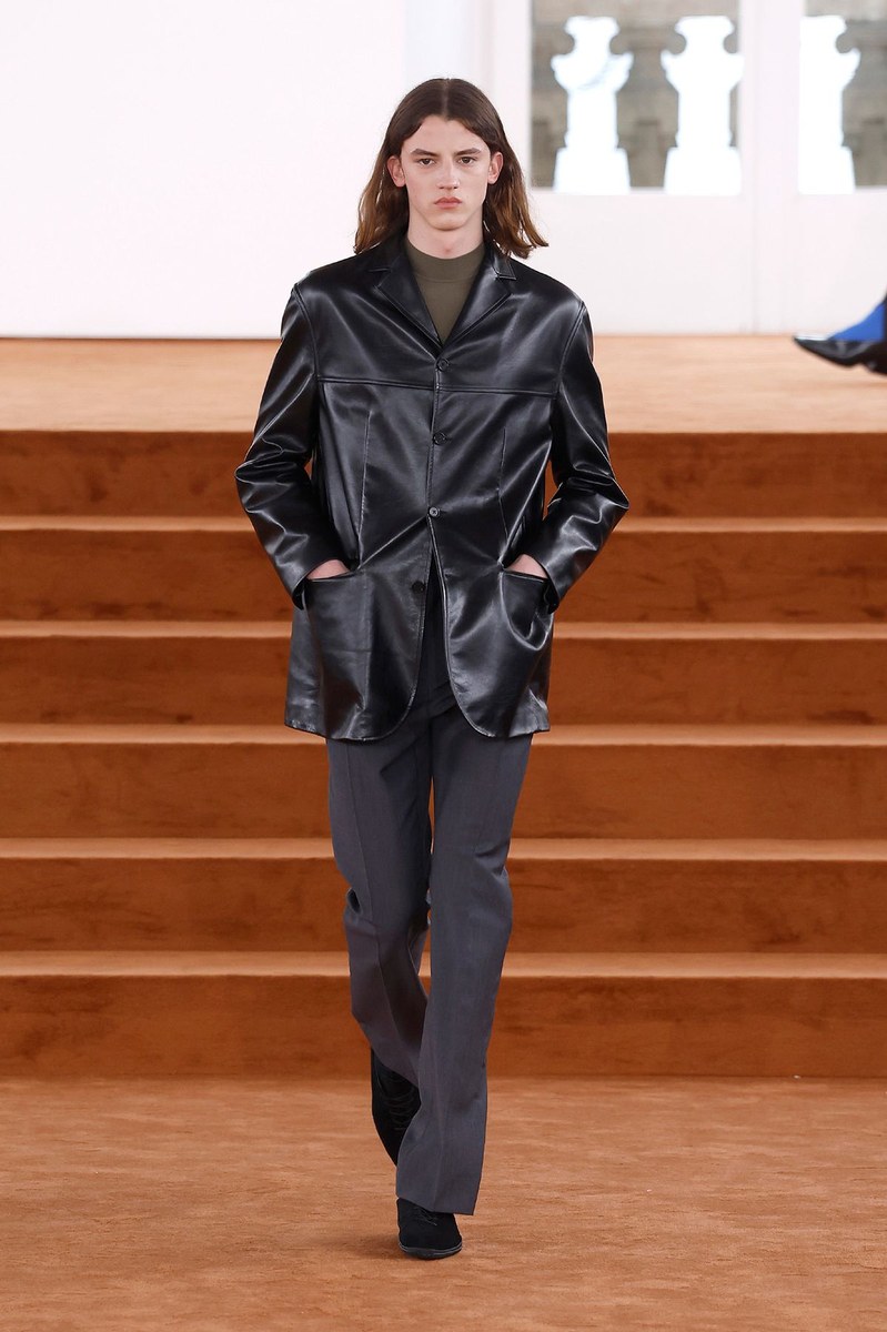 Look 14