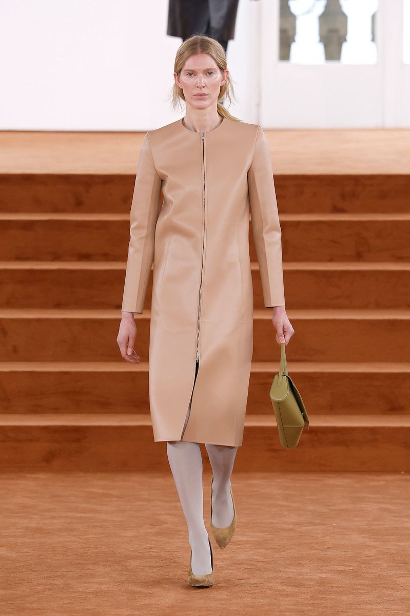 Look 26