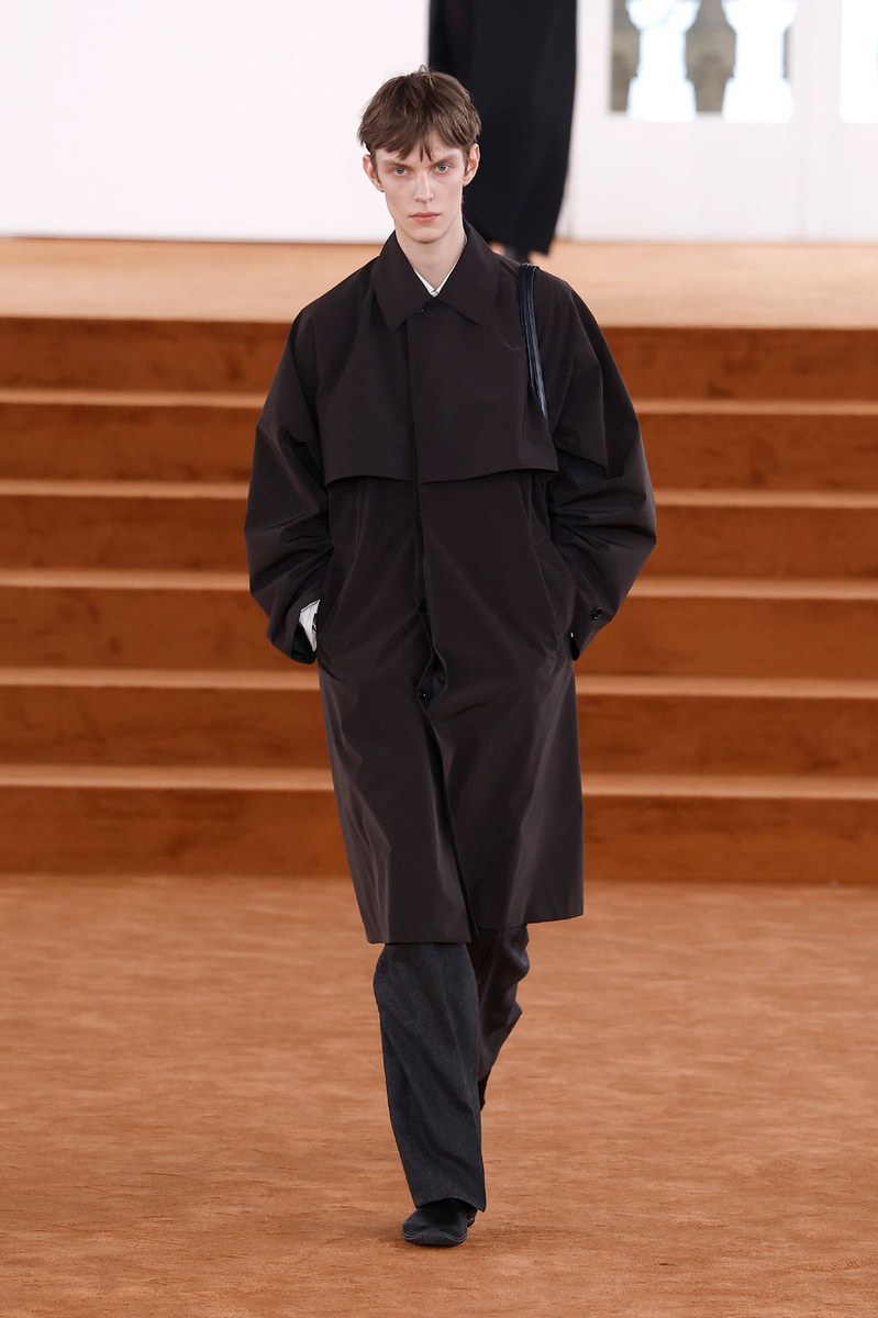 Look 48