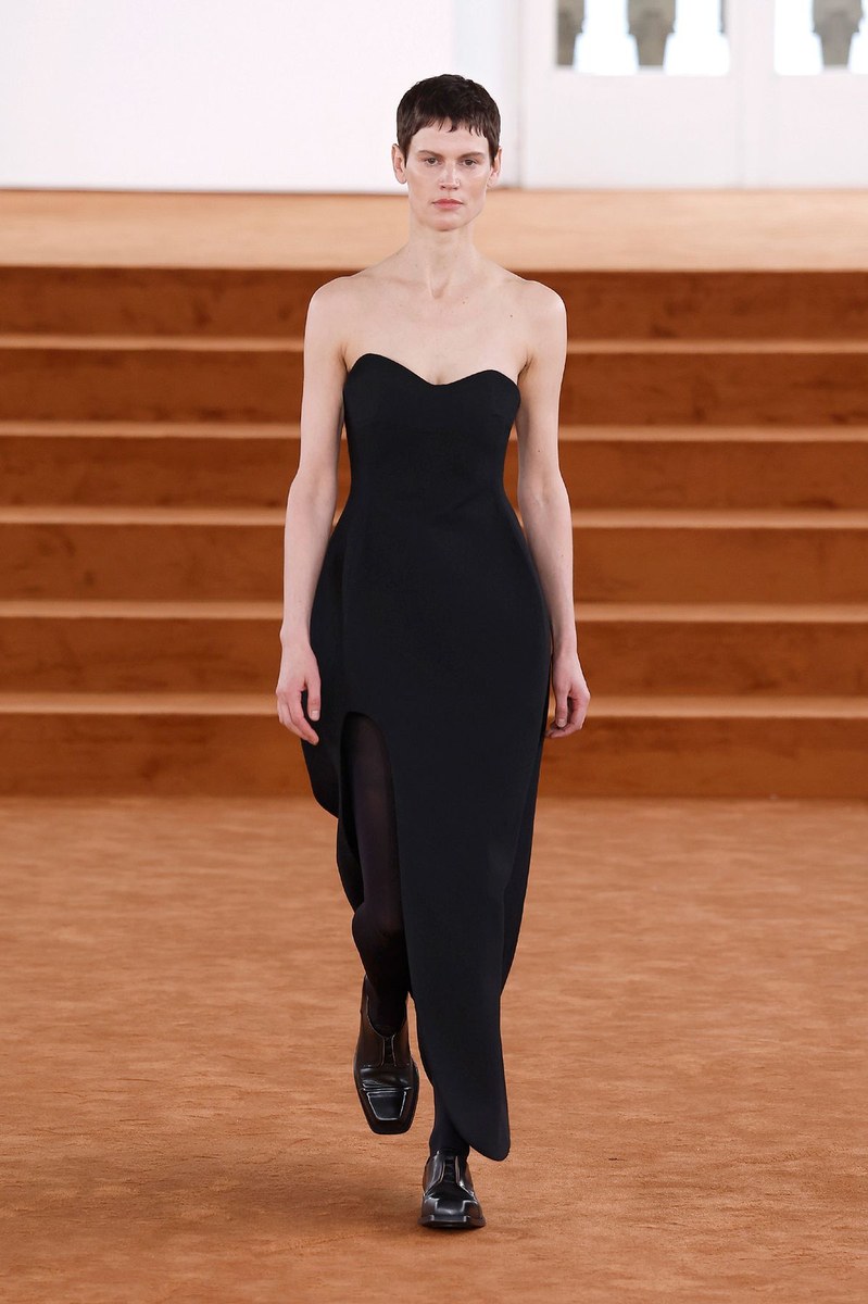 Look 49