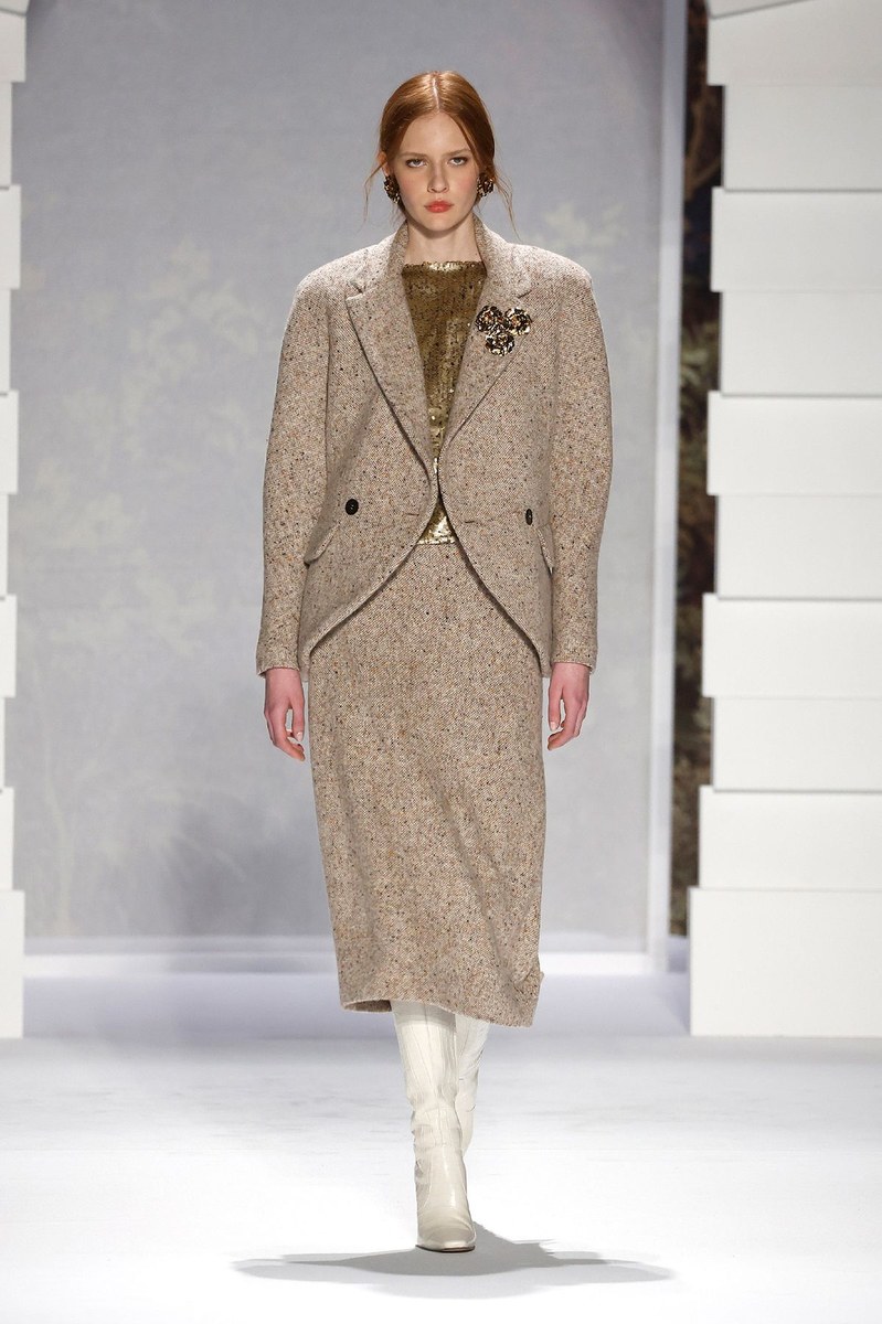 Look 14