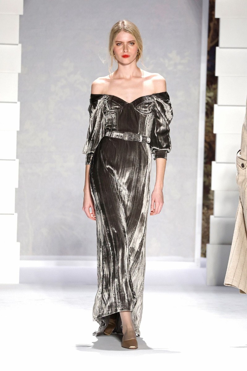 Look 30