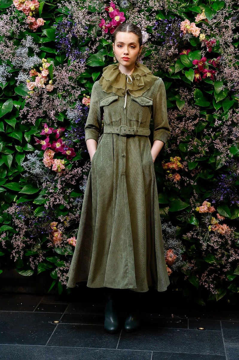 Look 24