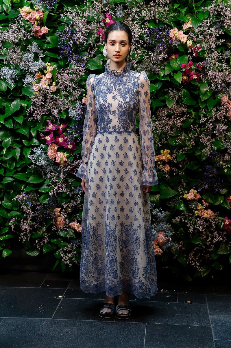 Look 32