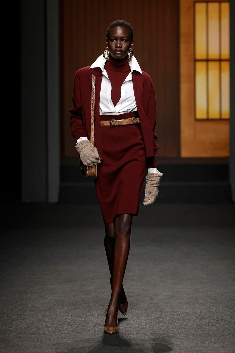 Look 8